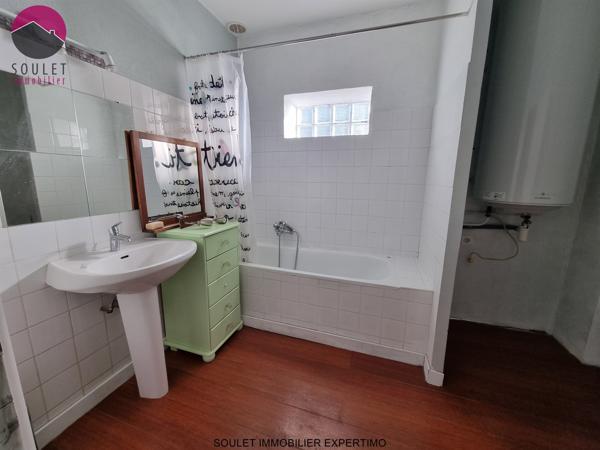 Bédoin (84410) Redonnez vie à cette belle maison de village