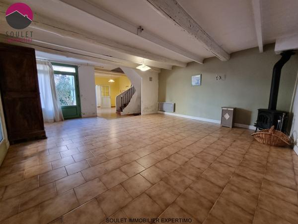 Bédoin (84410) Redonnez vie à cette belle maison de village