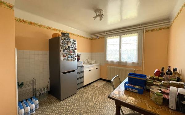 Maison à vendre    6 pièces • 158 m2 Rillieux-la-Pape