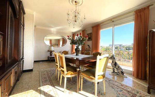 Maison à vendre    6 pièces • 158 m2 Rillieux-la-Pape