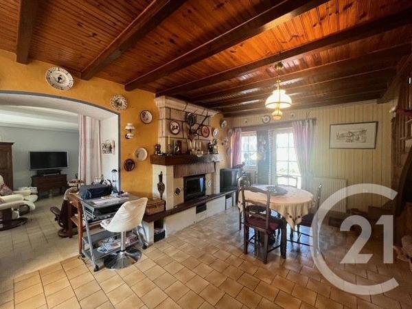 Maison à vendre  5 pièces - 110 m2 LESIGNY - 86