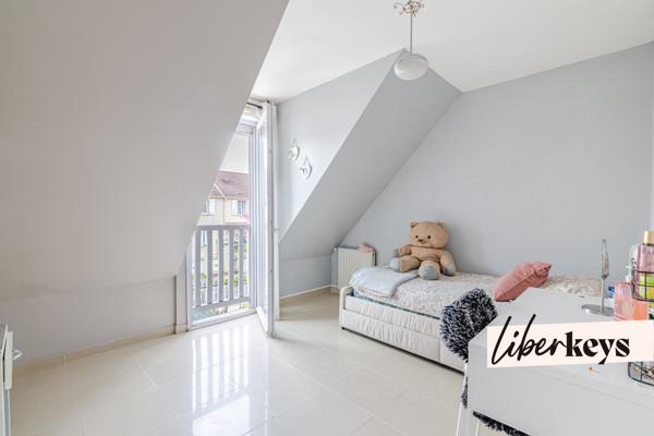 Maison 85m² sans travaux avec jardin et parking à Stains 93240 proche gare