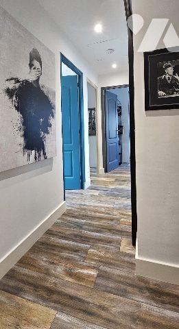 Maison de Ville avec superbe terrasse - 800m cathedrale St Corentin