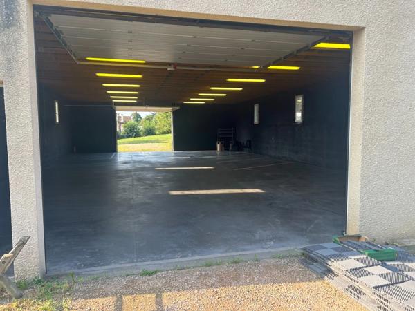 Local/bureau à louer TOURNUS (71)