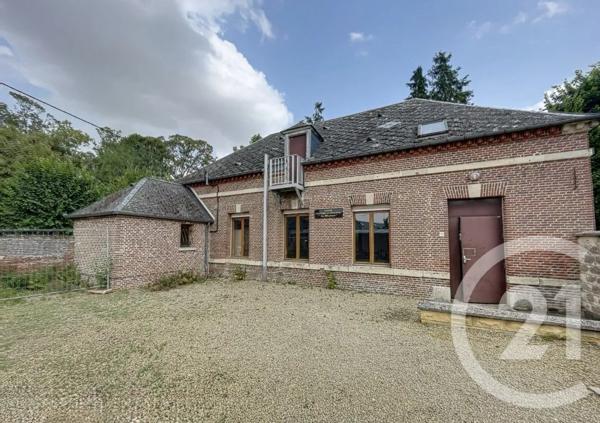 Maison à vendre  5 pièces - 136 m 2   MONTDIDIER  - 80