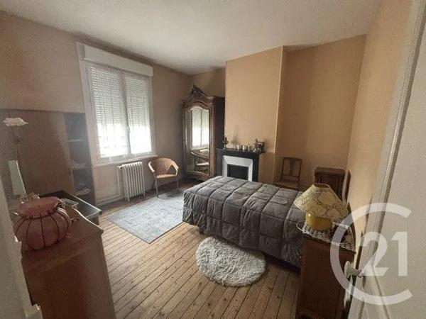 Maison à vendre  5 pièces - 136 m 2   MONTDIDIER  - 80