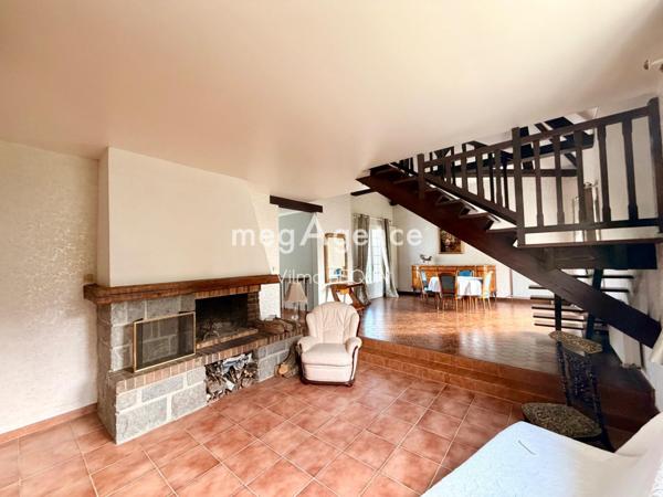 Maison à PONT-SUR-YONNE, 89140 - 5 pièces 140m²