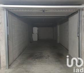 Parking for sale 25 m² Marseille 8