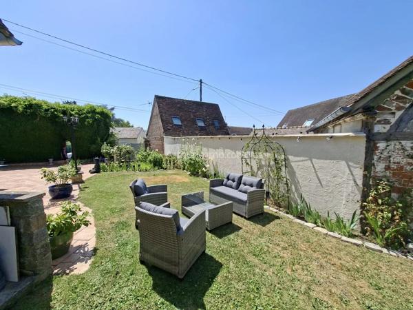 Vente                                                      Maison
                        
                     6 pièces                      159 m2                     à Gisors