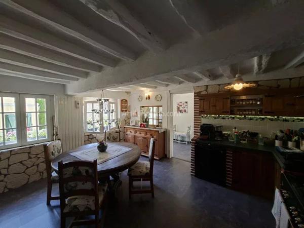 Vente                                                      Maison
                        
                     6 pièces                      159 m2                     à Gisors