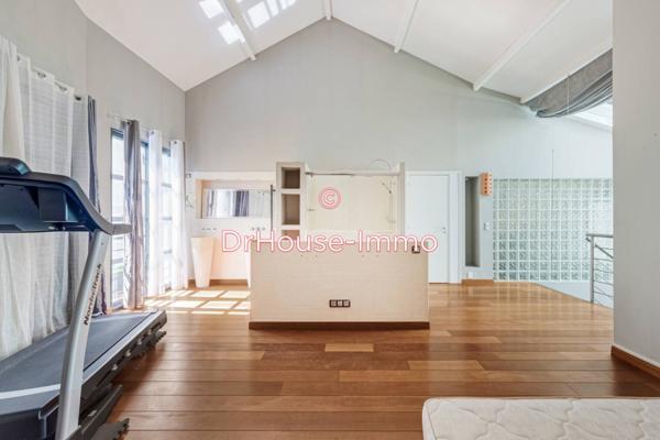 Maison à vendre 6 pièces de 223 m²