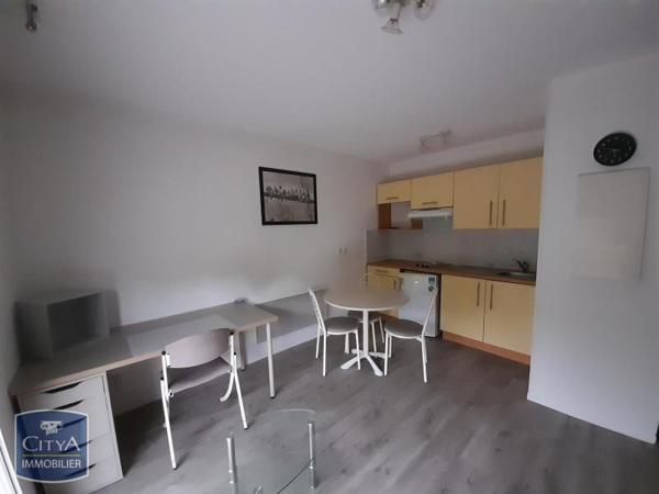 Appartement à louer 2 pièces 32.6m²