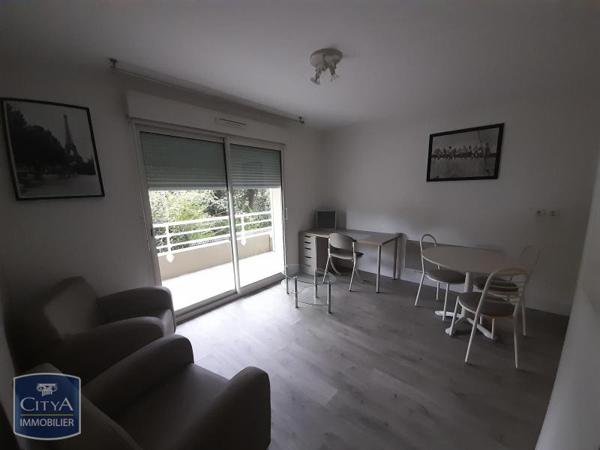 Appartement à louer 2 pièces 32.6m²