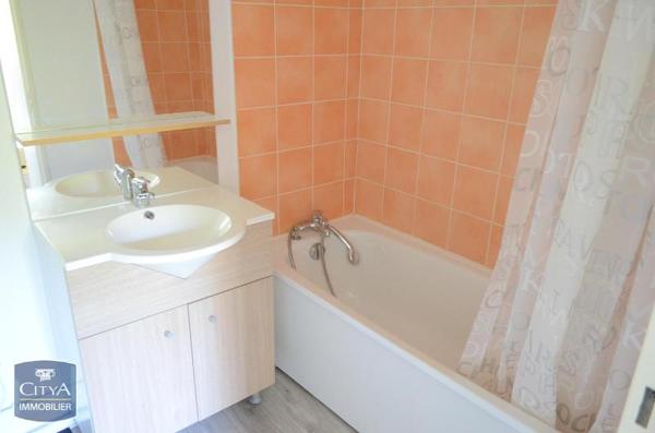 Appartement à louer 2 pièces 32.6m²