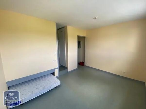 Appartement à louer 1 pièce 16.45m² Poitiers (86000)