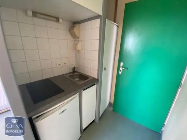 Appartement à louer 1 pièce 16.45m² Poitiers (86000)