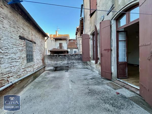 Appartement à louer 2 pièces 59.42m² Sainte-Livrade-sur-Lot (47110)