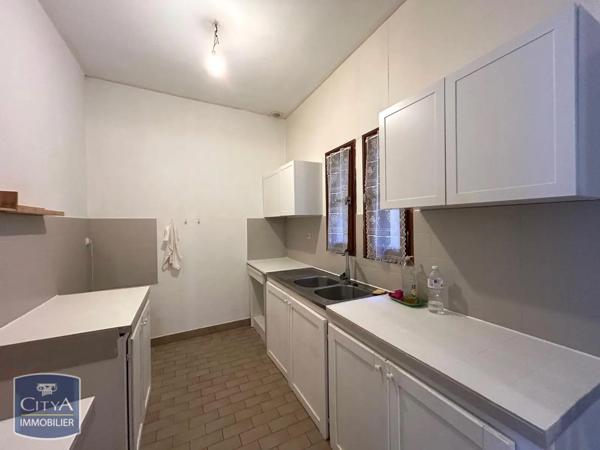 Appartement à louer 2 pièces 59.42m² Sainte-Livrade-sur-Lot (47110)