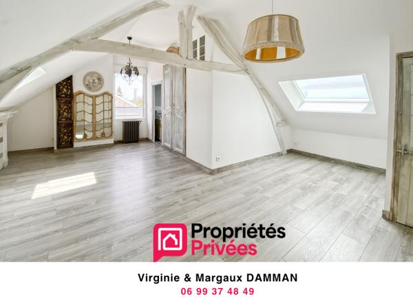 Maison en briques avec ses dépendances