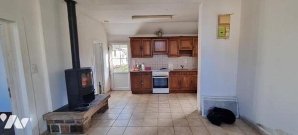 LA GUERCHE DE BGNE - Centre ville - Maison avec terrain constructible