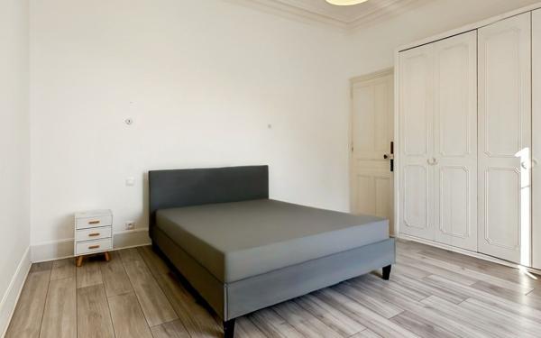 Appartement à louer    4 pièces •  Vals-les-Bains