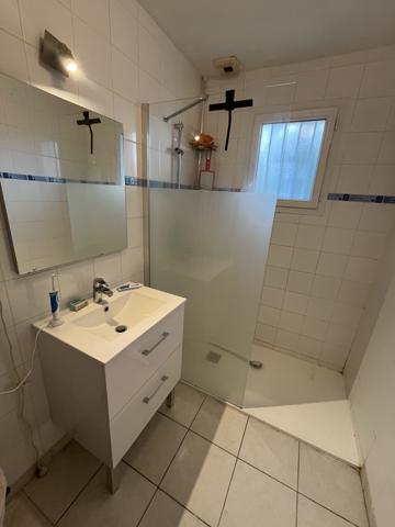 MAISON DE PLAIN PIED A LA SUZE SUR SARTHE