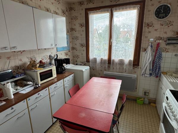 PAVILLON 4 CHAMBRES, GARAGE & JARDIN