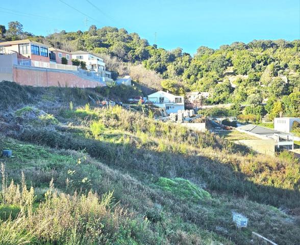 Terrain vue mer de 1407 m2 à FOLELLI, Penta di Casinca (HAUTE CORSE)