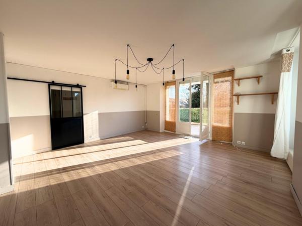 Appartement 3 pièces - 77m² - centre-ville de Guignes