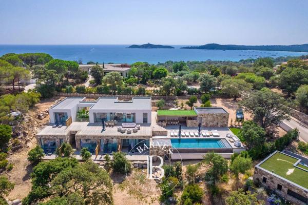 Sainte-Lucie-de-Porto-Vecchio, Maison 6 Chambres -  320 m² à vendre