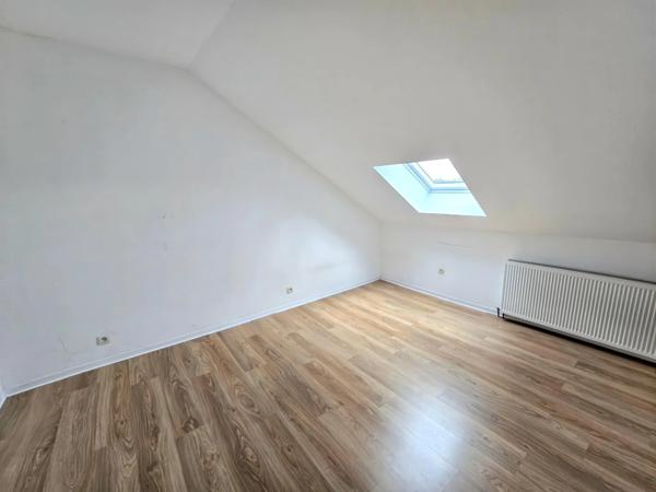 FOURMIES (59) - 🏡 Vente maison semi-individuelle, avec 3 chambres 🛏️🛏️🛏️ et jardin ☘️