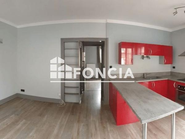 Location Appartement 2 pièces 45 m² - 20 RUE DE MANTOUE Charleville Mezieres 08000