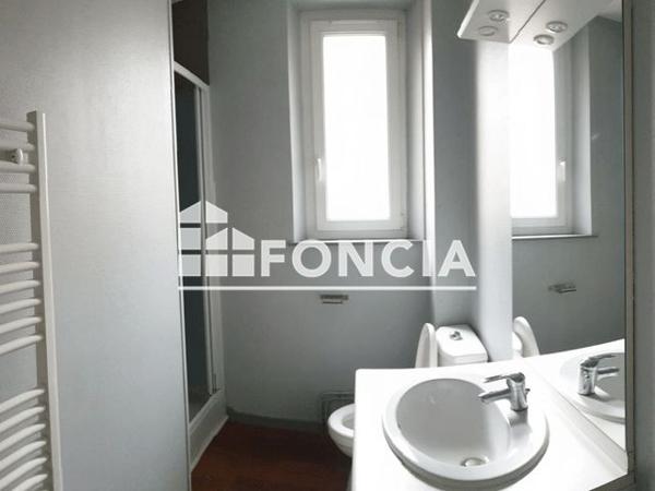 Location Appartement 2 pièces 45 m² - 20 RUE DE MANTOUE Charleville Mezieres 08000