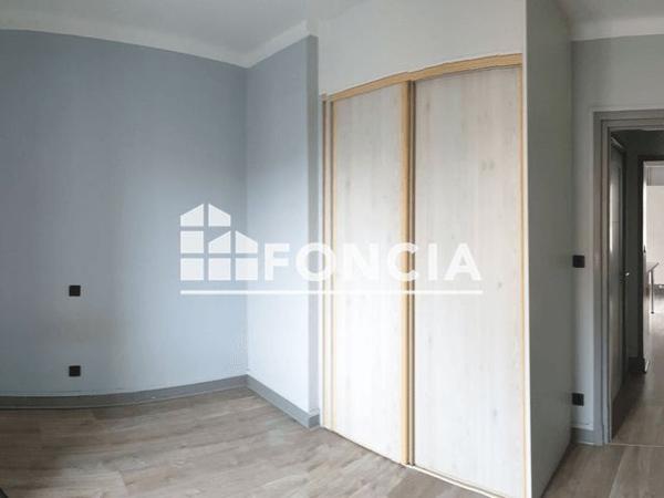 Location Appartement 2 pièces 45 m² - 20 RUE DE MANTOUE Charleville Mezieres 08000