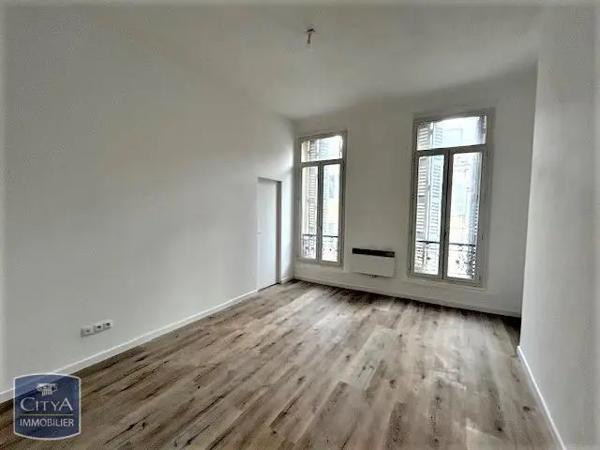 Appartement à louer 2 pièces 44.2m²