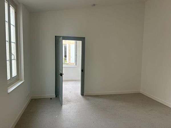 Appartement Rochefort 1 pièce 30 m2