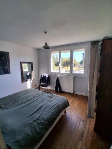 Vente                                                      Maison
                        
                     5 pièces                      110 m2                     à Auray