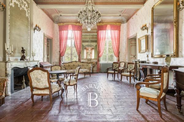 Limoux, Hôtel particulier  1 000 m² à vendre