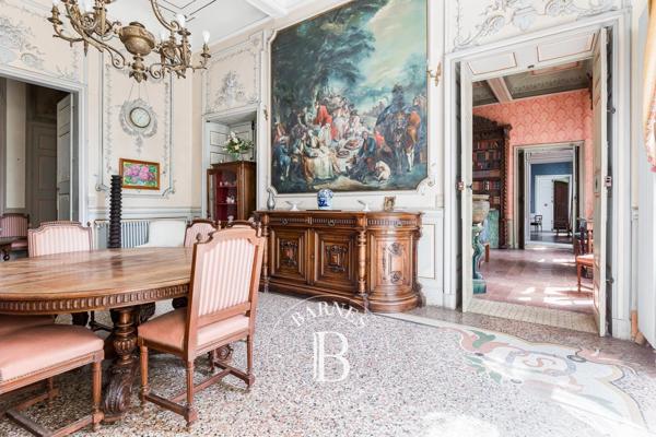 Limoux, Hôtel particulier  1 000 m² à vendre