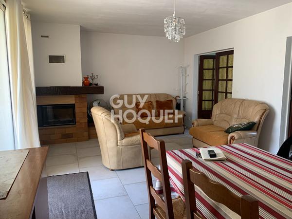 Maison divisée en 2 appartements