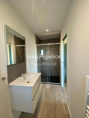 Maison à Jullouville, 50610 - 7 pièces 142m²