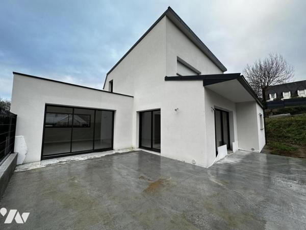 A VENDRE 56 ELVEN MAISON NEUVE AVEC SOUS-SOL PROCHE BOURG ET ECOLE