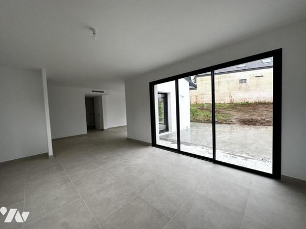 A VENDRE 56 ELVEN MAISON NEUVE AVEC SOUS-SOL PROCHE BOURG ET ECOLE