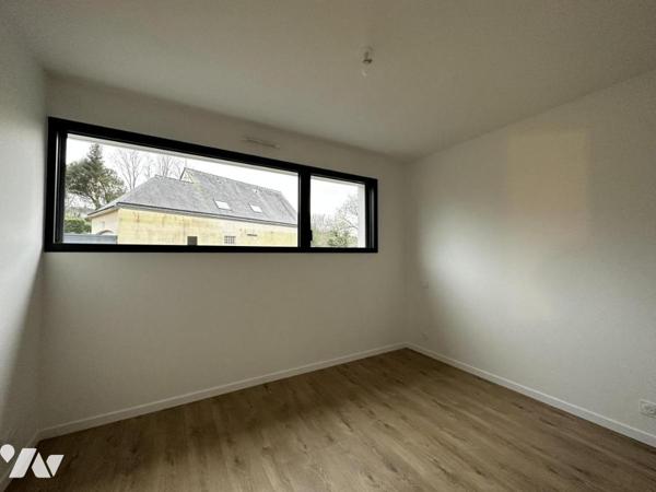 A VENDRE 56 ELVEN MAISON NEUVE AVEC SOUS-SOL PROCHE BOURG ET ECOLE