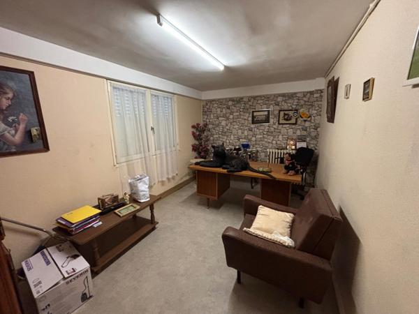 Belle maison familiale avec sous-sol total