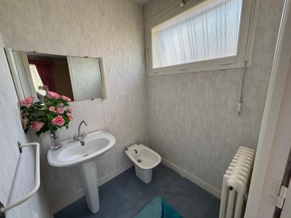 Belle maison familiale avec sous-sol total