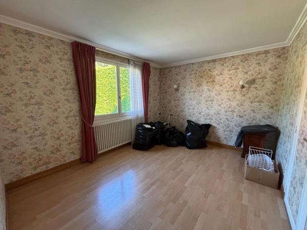 Belle maison familiale avec sous-sol total