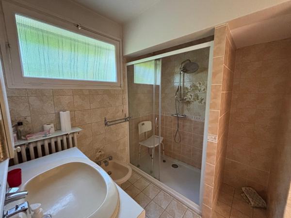 Belle maison familiale avec sous-sol total