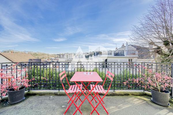 SEVRES RIVE DROITE - DEMEURE DE CHARME €1 895 000 ** - Référence 626-S