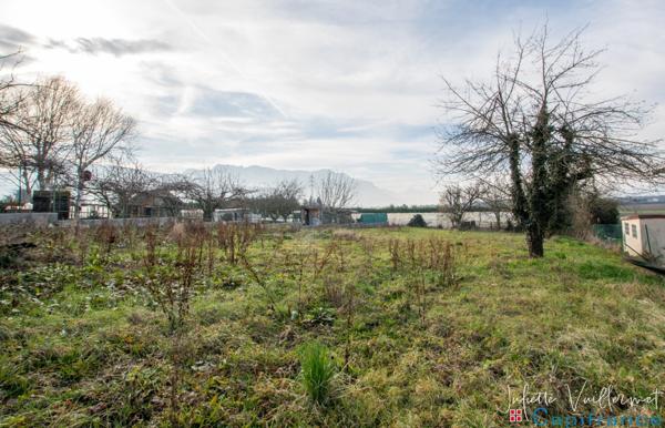 MOIRANS (38430) : Terrain à vendre de 447,00 m²